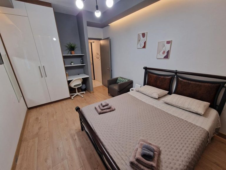 Dianas Cozy 13